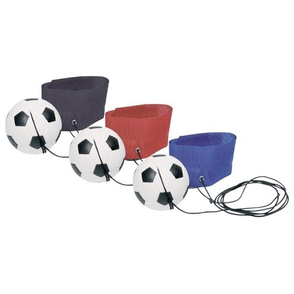 Goki 15330 - Fussball Armband, Returnball mit Handgelenkhalter und Gummischnur, sortiert, 1 Stück