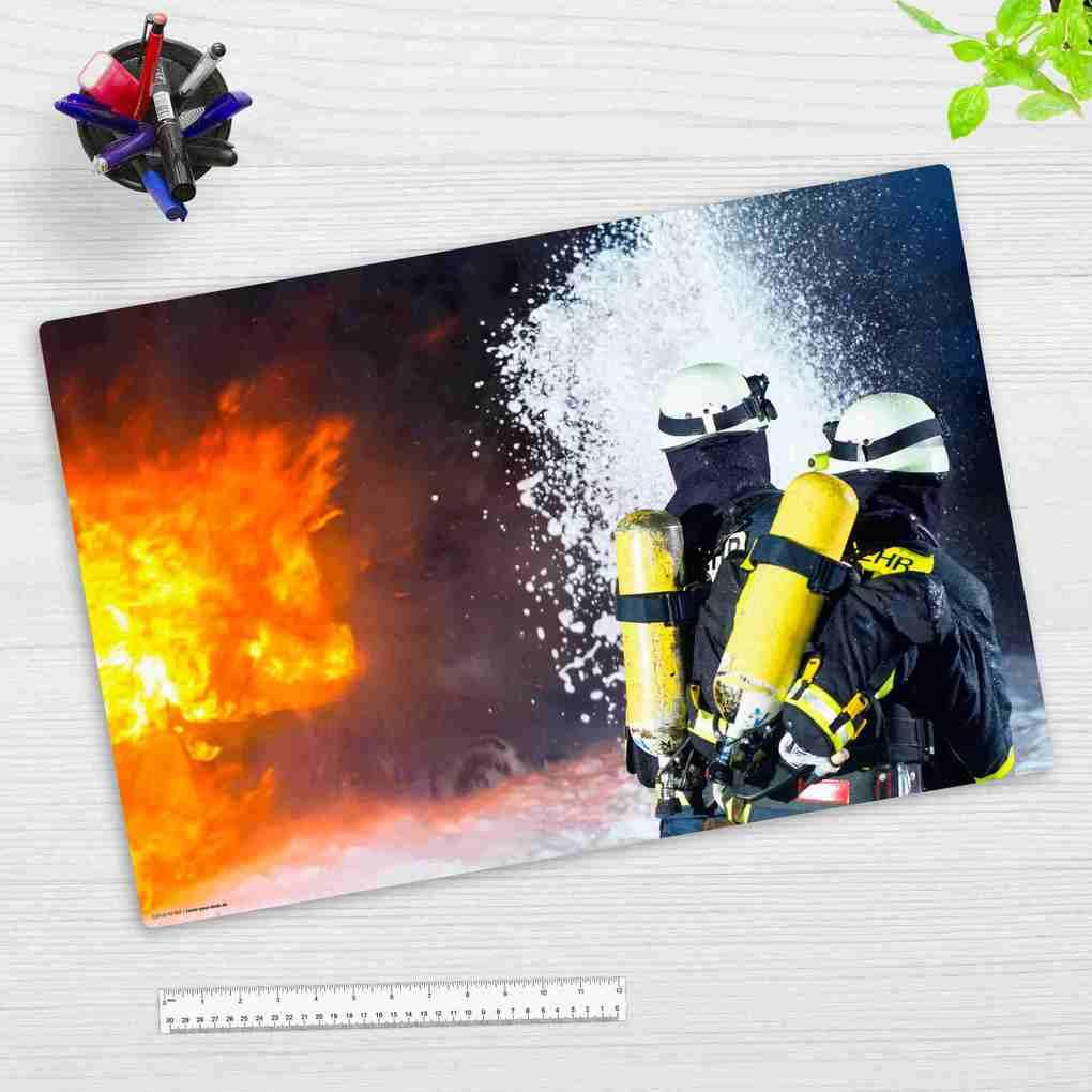 Cover-your-desk Schreibtischunterlage für Kinder und Erwachsene Feuerwehr im Einsatz, aus hochwertigem Vinyl , 60 x 40 cm