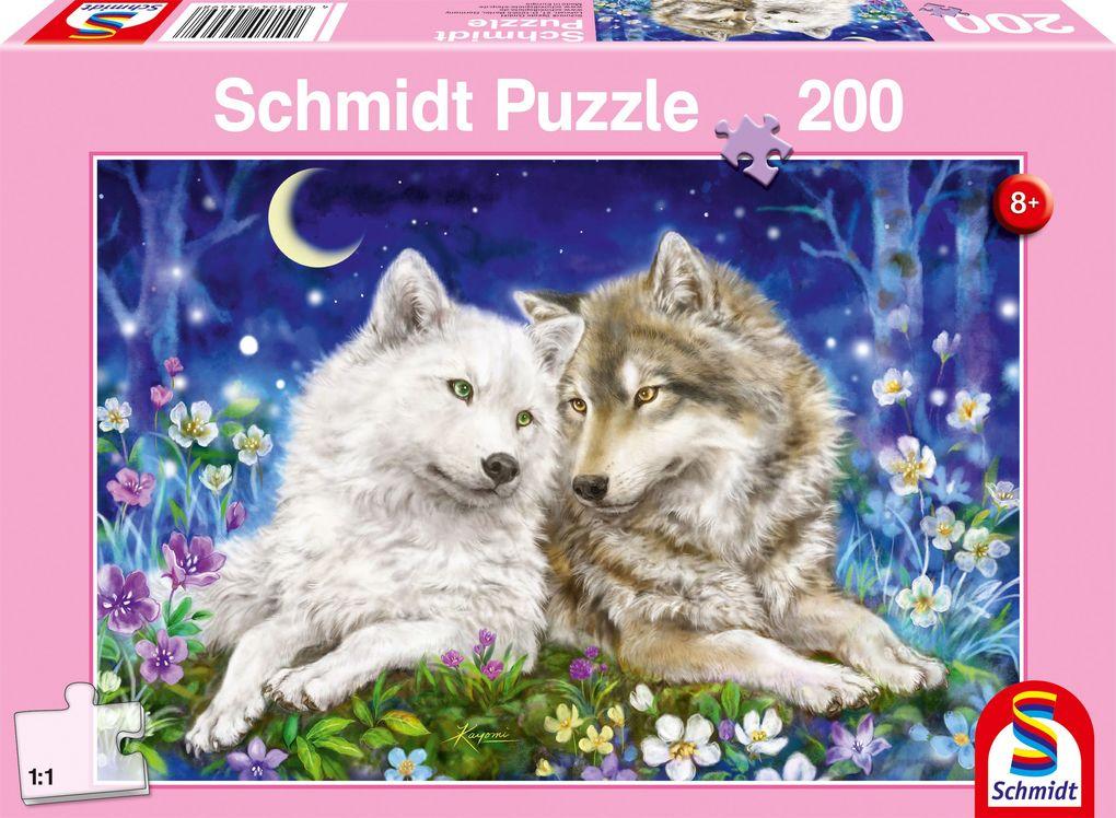 Kuschelige Wolfsfreunde