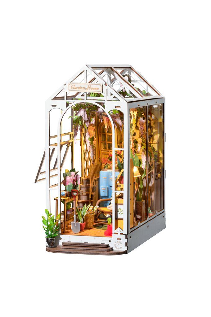 booknook: Gardenhouse