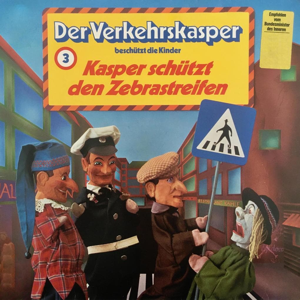 Kasper schützt den Zebrastreifen