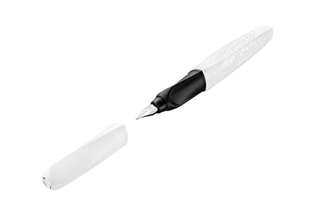 Pelikan Füller Twist® structure für Rechts- und Linkshänder, White, Feder M